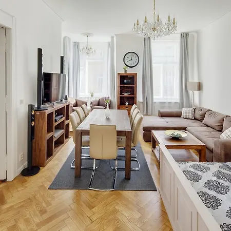 V Kolkovne - Old Town Residence-3