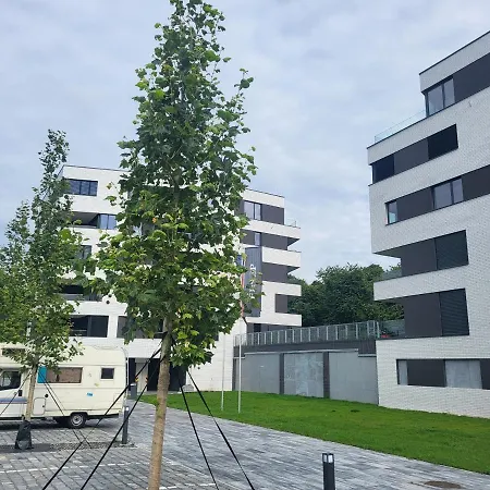 New apartment in Karlín, Praha 8, close to center-3