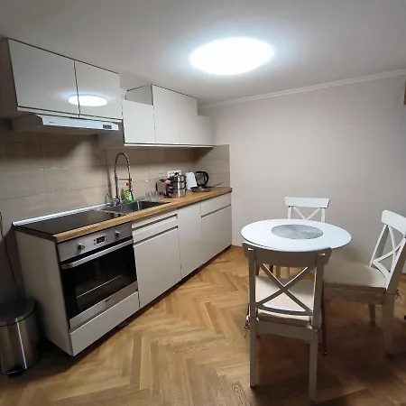 LUBERT APARTMÁNY s.r.o-2