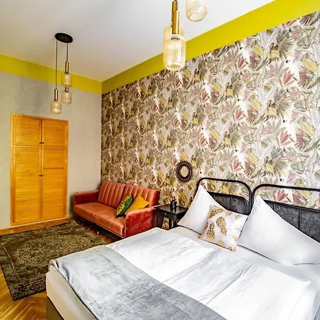 3Bdr Oasis In The Heart Of Prague-3