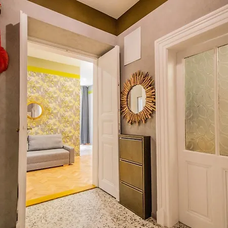 3Bdr Oasis In The Heart Of Prague-2