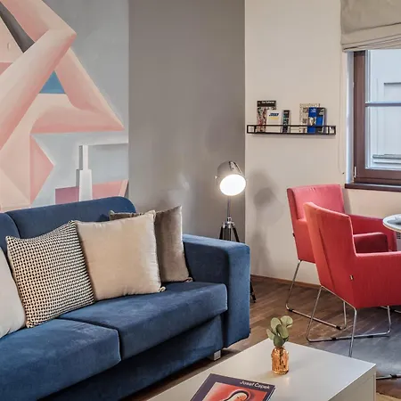 4 Arts Apartments By Adrez-3