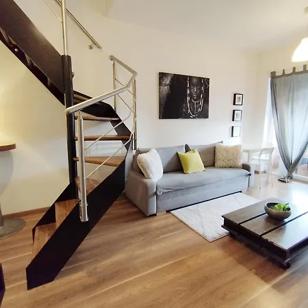 Cozy Rooftop With Balcony-3