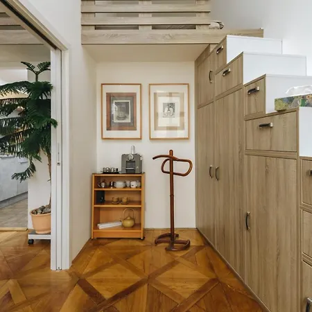Cozy & Comfortable Apt Walking Anywhere You Want Sen-3