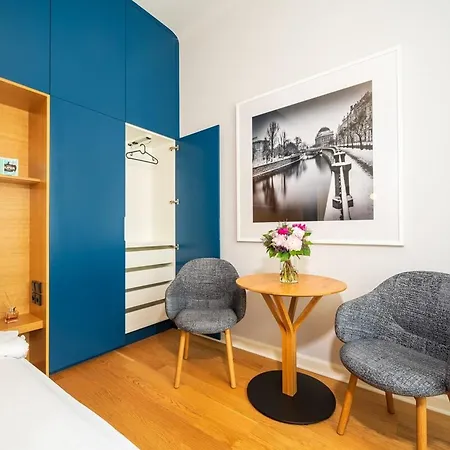 Quiet City Center Apartment In Hip & Foodie Area-3