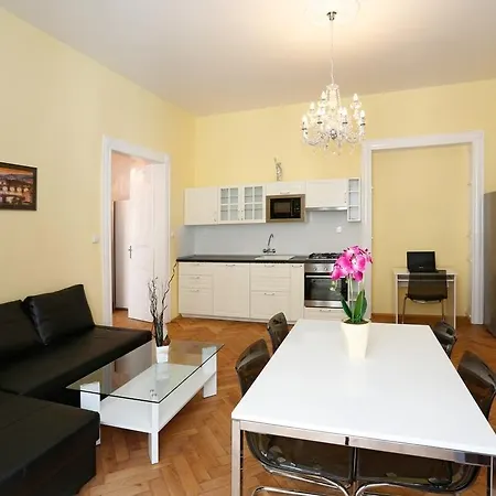 Apartment Near The Charles Bridge-3
