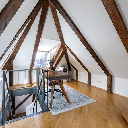 Luxury Retreat Apartments Near Charles Bridge By Easybnb Premium-2