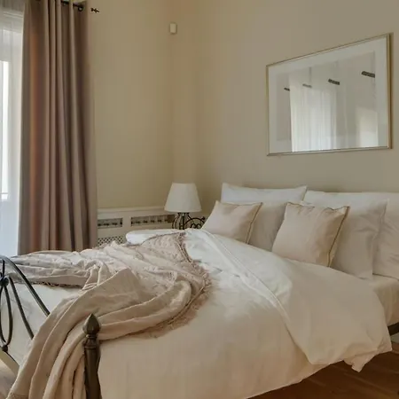 Wishlist Prague Residences - Old Town Square-2