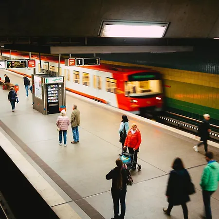 Cozy Homestay At Prague Main Station-3