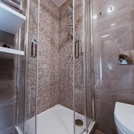 Nekazanka Studio Apartment-3