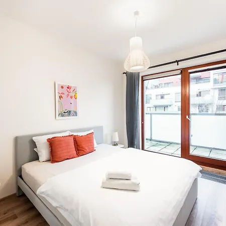 River Diamond Residence Apartment In Karlin With Garage And Balcony-2