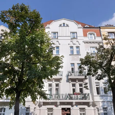 Turnkey I Letna Park Apartments-3