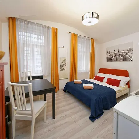 Riverside Apartment-2