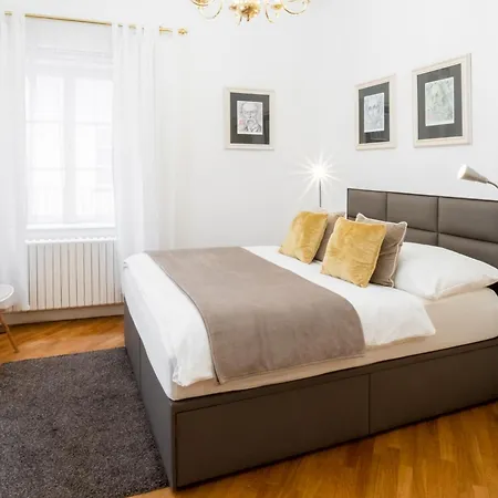 Prague Historic Center Apartments-3