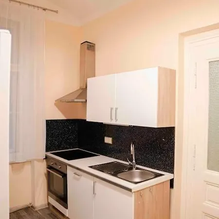 Cozy Flat By Wenceslas Square!-3