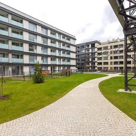 Colorful Apartment - Balcony, Free Parking, By Gravity Prague-3