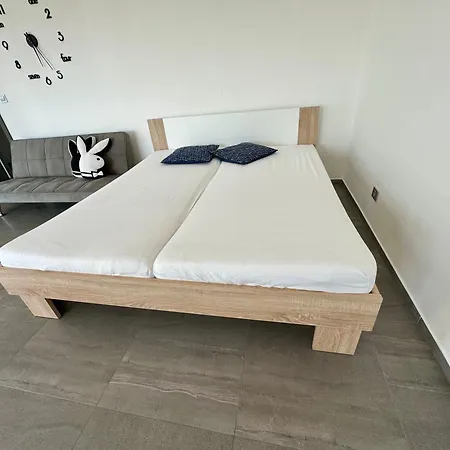 Byt Apartman 2Rooms 76M2 All New-3