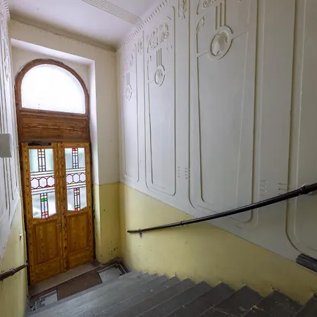 Stylish Loft Apartment In Prague City Centre By Easybnb Premium-2