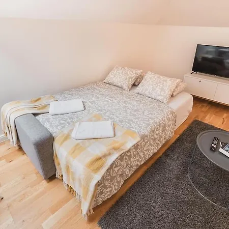 Imperial Loft Apartment-3