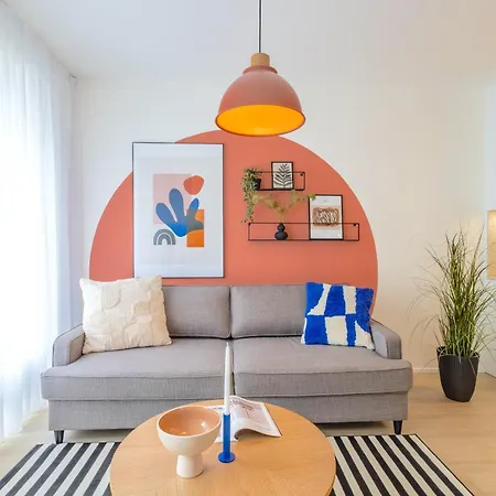 Design Apartment - Balcony, Free Parking, Yoga, 10 Mins To Center, By Gravity Prague-2