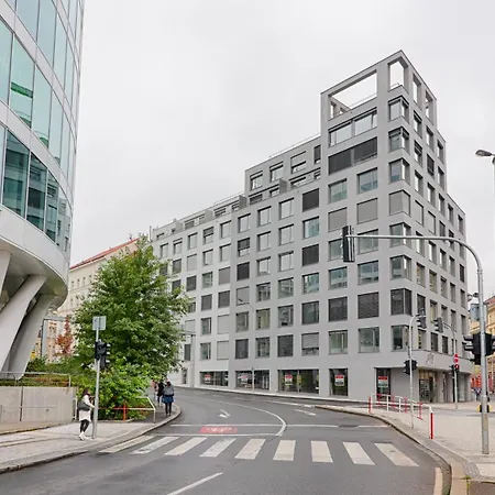 Studio Mozart, Free Onsite Parking, Air Conditioning, 1Gbs Wifi-2