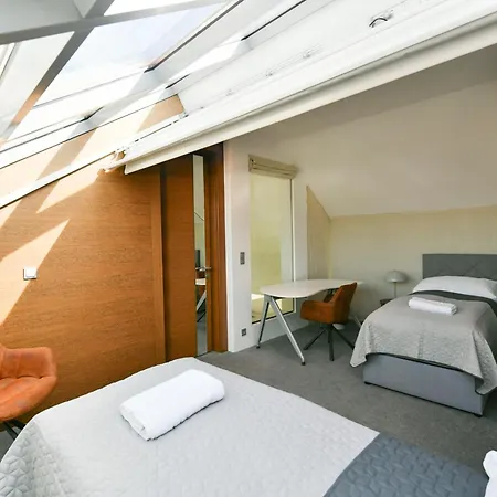Presidential Penthouse, 303M2, Jacuzzi On Terrace, Sauna, 6Bdrm, 4Bthrm, Ac, Lift-2