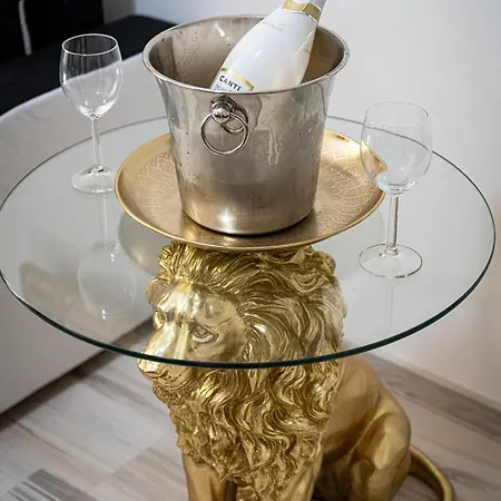Golden Lion Suite-2