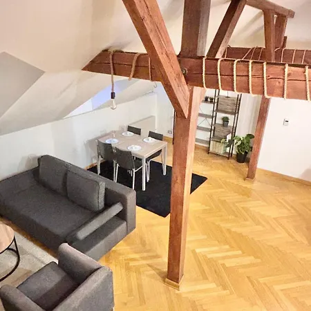 Miru Loft Prague-3