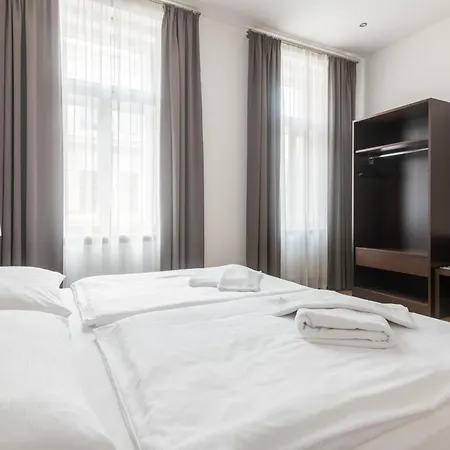 Riverside Palace Suites-2