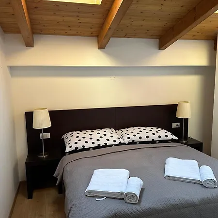 Riverside Palace Suites-3