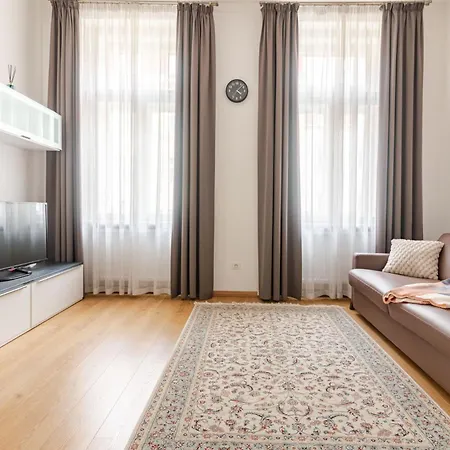 Riverside Palace Apartments-3