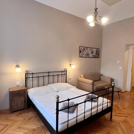 Old Town - Dusni Apartments-2
