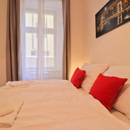 Spacious Apartment In The Center Of Prague-3