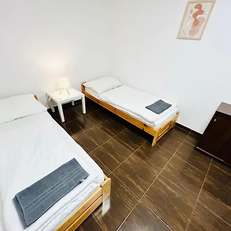 Villa Apartments With Free Parking Prague 5-3