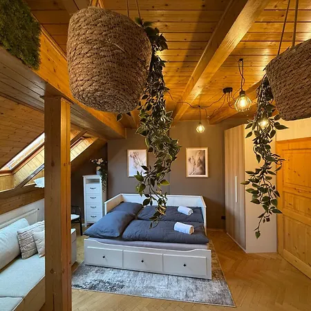 Delux Romantic Stay Prague-3