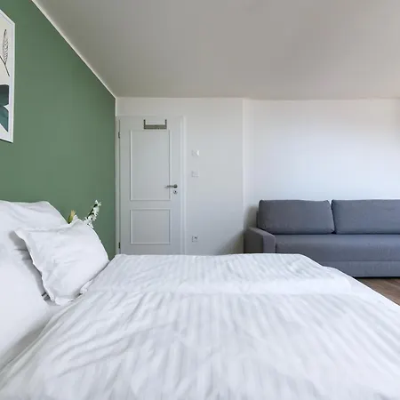 Emerald Apartments Boutique Residence-3