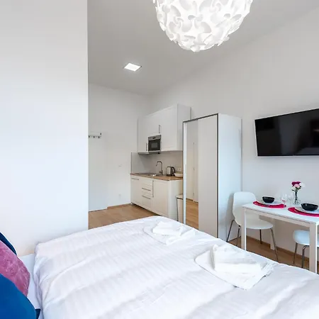 Residence Tesnov Apartments Near The Old Town - Easy Self Check In-3