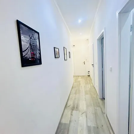 Luxury Residence Apartments In Vaclavske Namesti-2