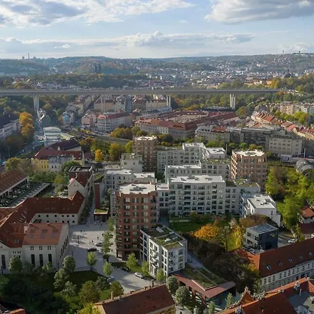 Free Private Parking, Central Location, Nuslesky Pivovar Sunset Balcony Home,-3