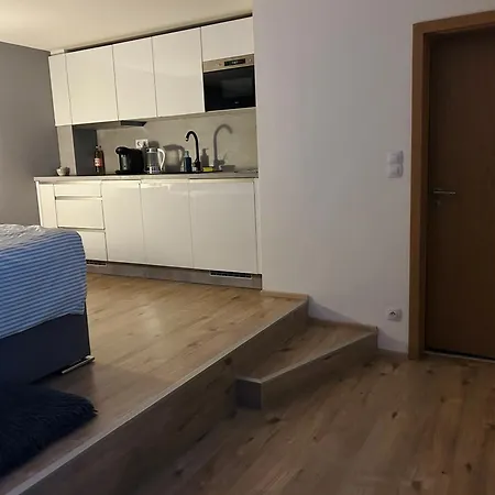 Romantic Apartment By The City Center-3