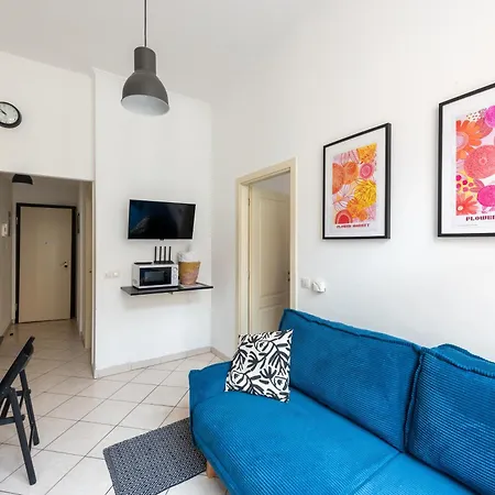 Tyrsova Apartment Near Vinohrady - Self Check In-3