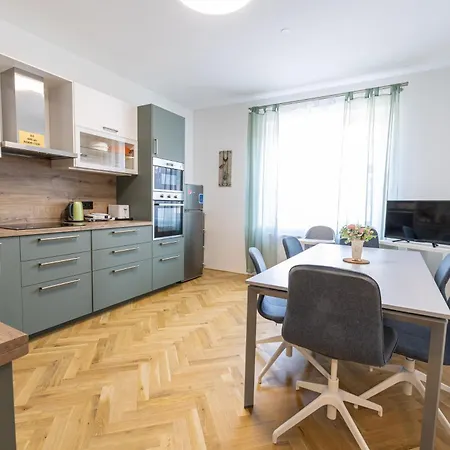 Spoon Apartment Prague 1-3