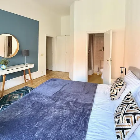 No1 Style & Design Xxl City Centre Apartment-3
