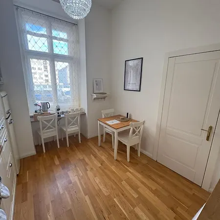 Cozy Flat In The Heart Of Prague-2