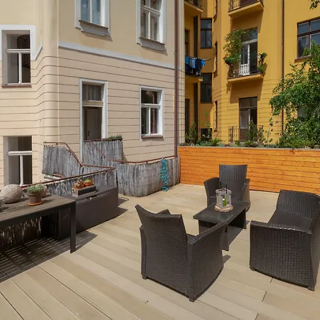 Mordecai 12 Apartments By Adrez-2