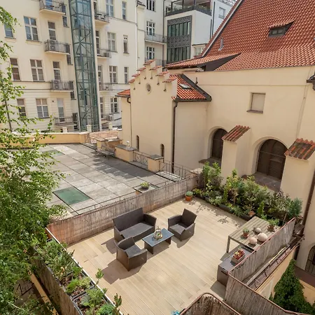 Mordecai 12 Apartments By Adrez-3
