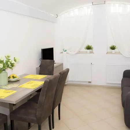 Limes Apartments-3