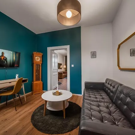 Majestic Square View Residence-2
