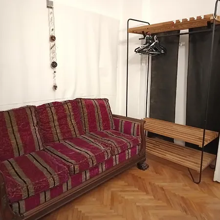 Rooms In Prague-Big+Comfy-2