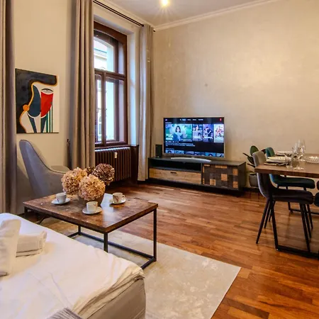 Urban Riverside Apartment - Near Old Town - For 5 By Ap-3